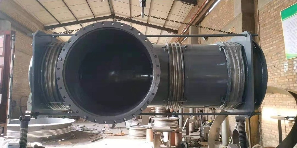 曲管压力平衡波纹补偿器